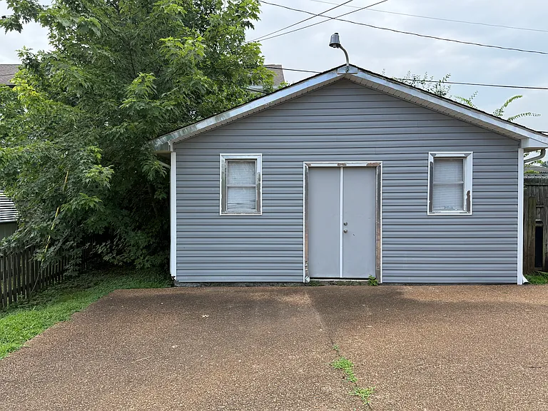 530 Annex Ave — Photo 17