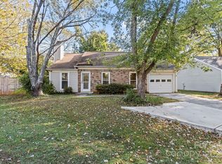 7911 Latchington Ct, Charlotte, NC 28227