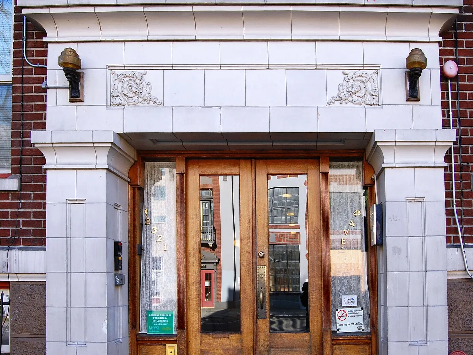 Fleming Apartments — Photo 3