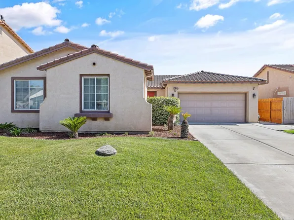 2285 Freedom Street, Hanford, CA 93230