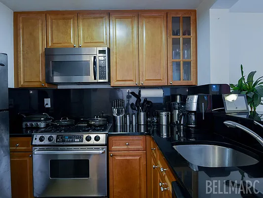 Rented by Bellmarc Realty | media 23