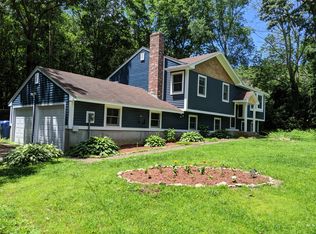 680 Raymond Hill Rd, Uncasville, CT 06382