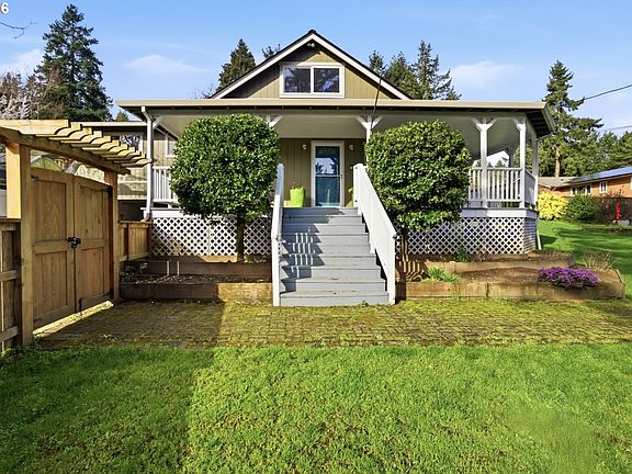 5th image of 7375 SW 185th Ave