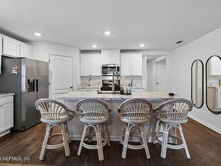 14 Jarama Cir — Photo 24