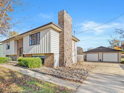 420 N Clark St, Pleasantville, IA, 50225