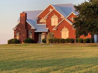 5800 Cedar Hill Rd, Brenham, TX 77833