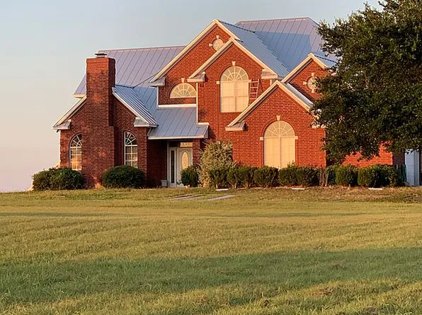 5800 Cedar Hill Rd, Brenham, TX 77833