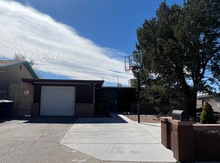 13420 Reo Rd NE, Albuquerque, NM 87112