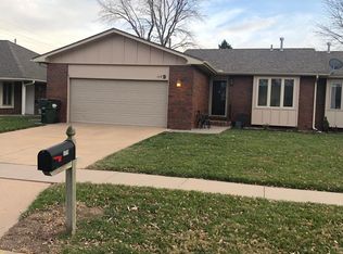 1319 E 20th Ave, Hutchinson, KS 67502
