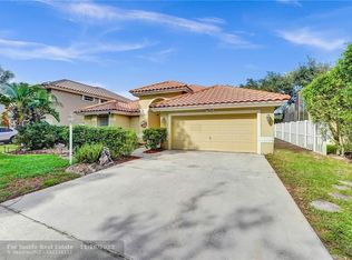 11045 Bismarck Pl, Cooper City, FL 33026