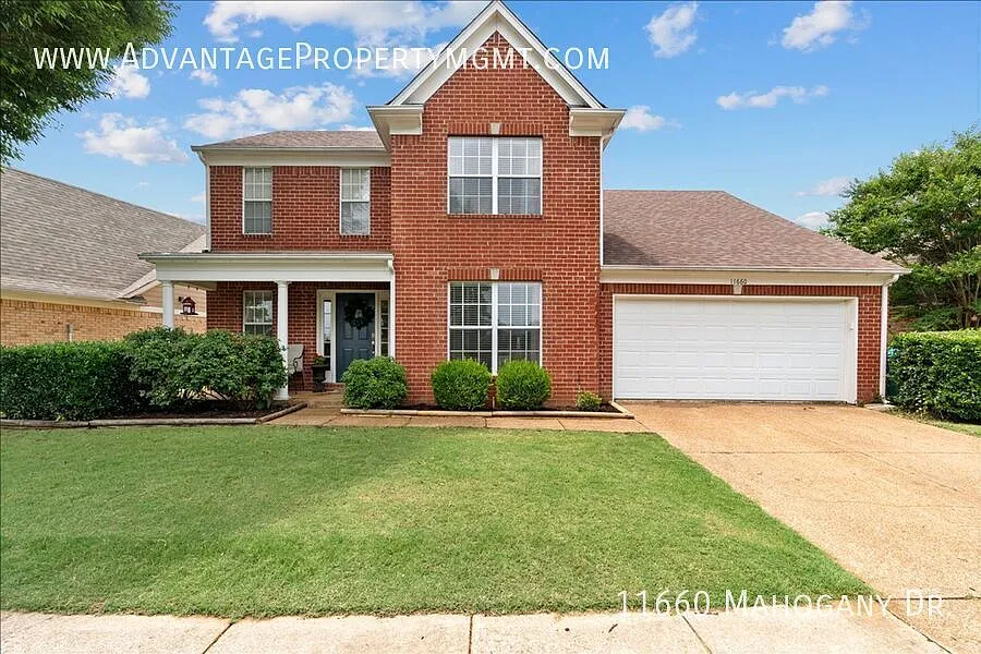 11660 Mahogany Dr