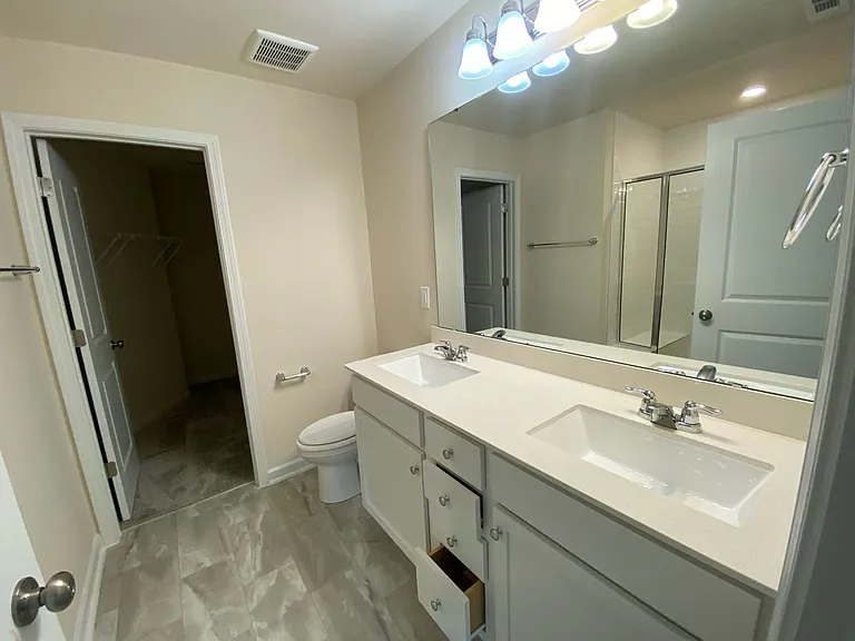 4028 Beckton Trl — Photo 9