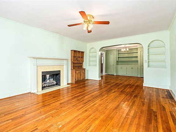 5th image of 426 S Lafayette St