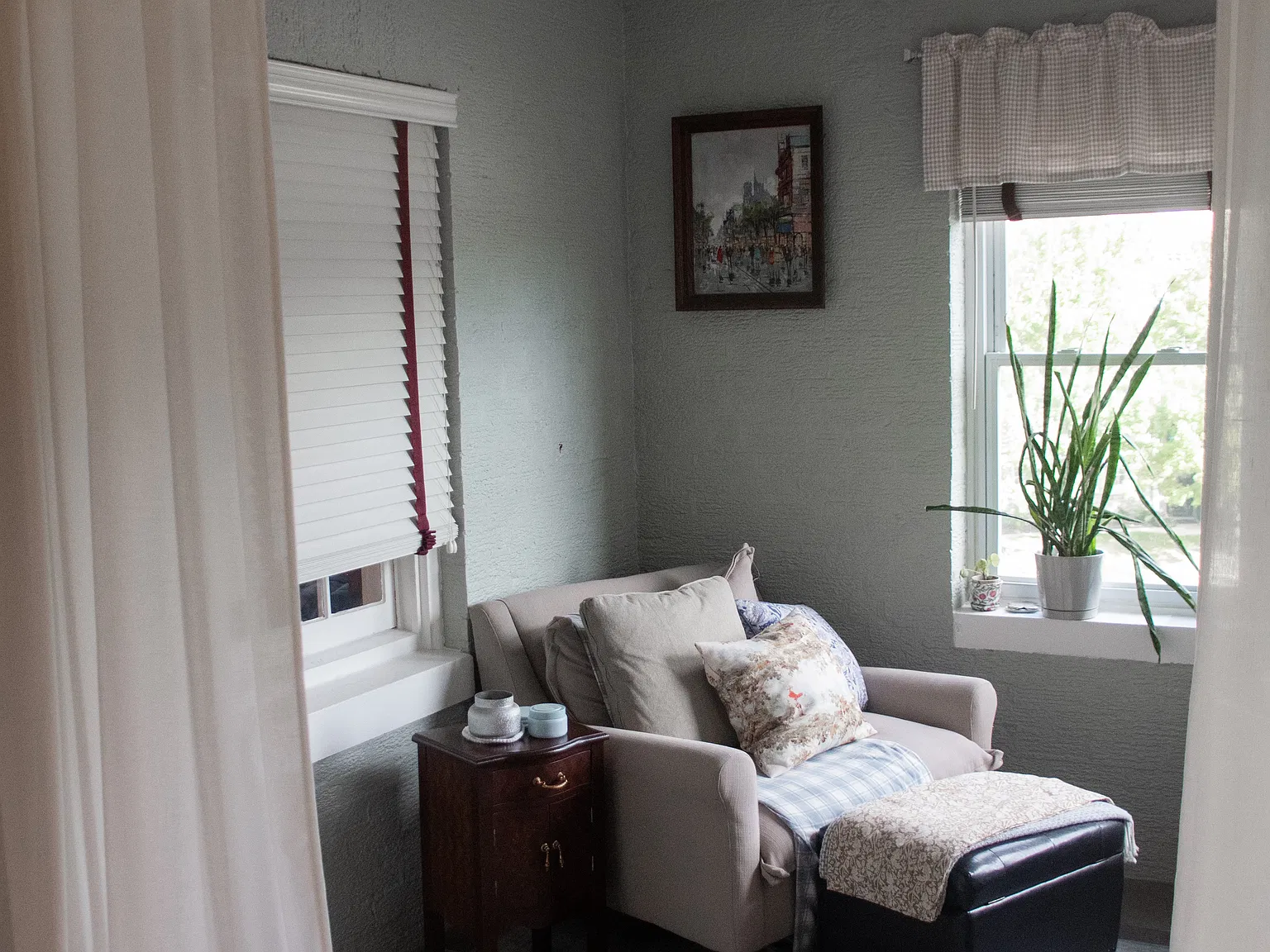 1 bed, 820 sqft, $1,950 — Photo 3