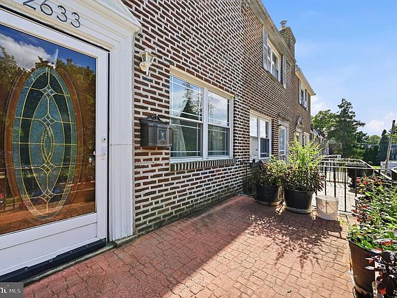 3rd image of 2633 Sorento Rd