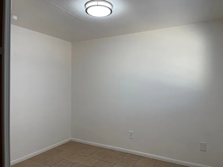 2698 San Anselmo Ave — Photo 21