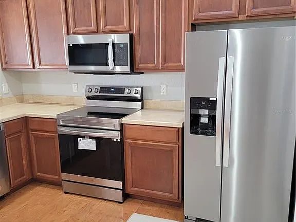 2nd image of 4908 NE 123rd Ln