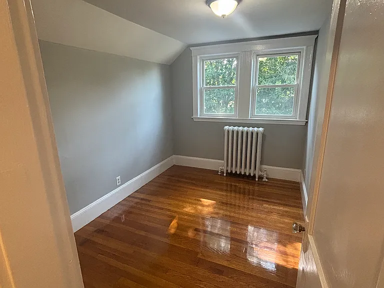 5-2nd Bedroom