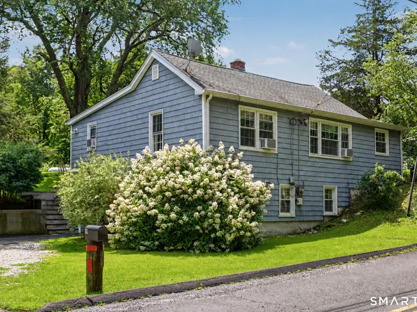 163 Huntingtown Road, Newtown, CT 06470