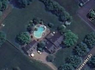 4952 Gloucester Dr, Doylestown, PA 18902