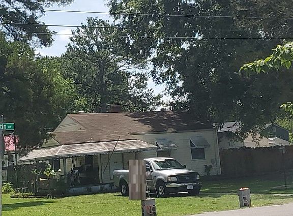 3rd image of 801 Martin Ave