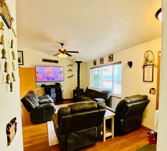 4833 Beaver Loop Rd — Photo 9