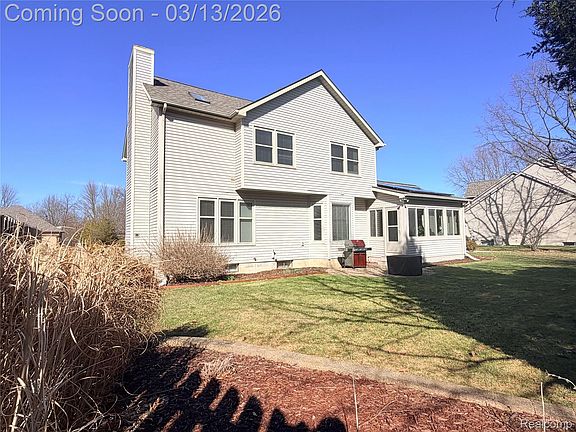 4th image of 5815 Caleta Dr