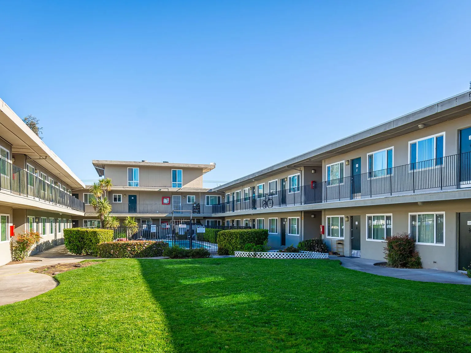 Villa Roma Apartments. — Photo 4