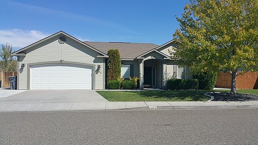 1st image of 1472 Desert Springs Ave