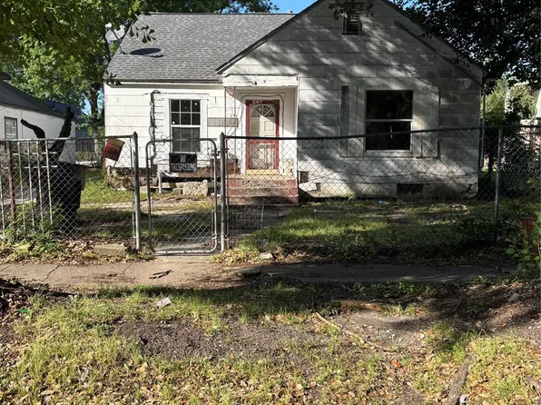 5317 Pease St, Houston, TX 77023
