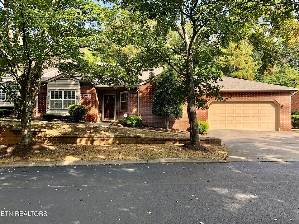 1st image of 5019 Griffins Gate Ln