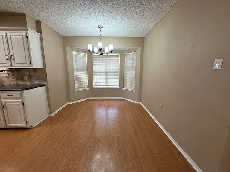 7933 Hearne Dr — Photo 5