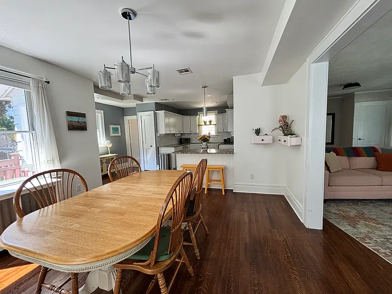 62 Central Ave — Photo 5