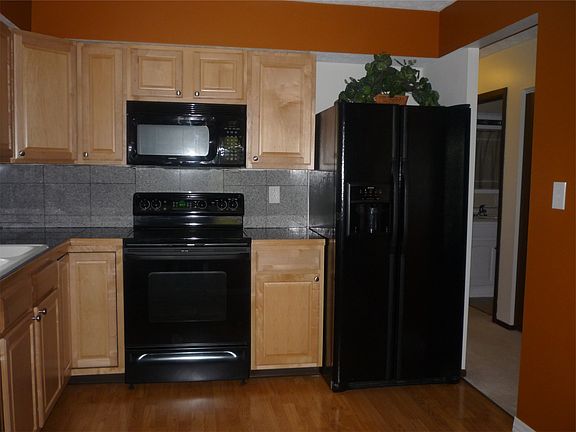 3rd image of 8240 Big Horn Ct
