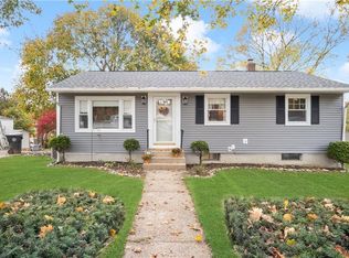 82 Country Dr, West Warwick, RI 02893