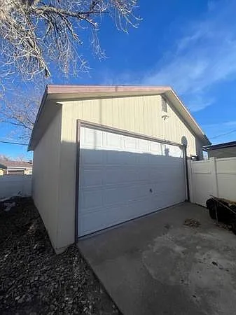 3 bed, 1055 sqft, $1,475 — Photo 3
