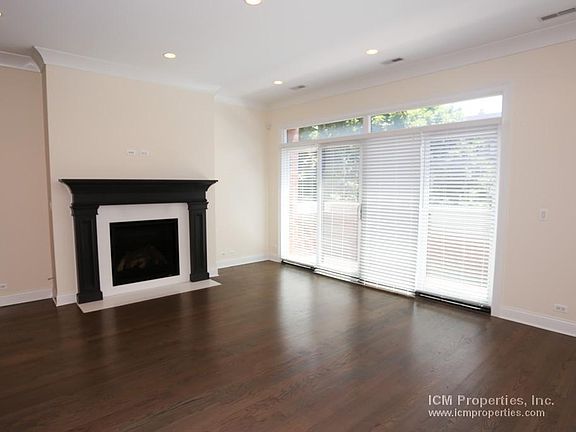 2nd image of 878 W Lill Ave #2F