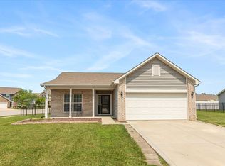 1564 Maplewood Ln, Pendleton, IN 46064