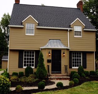 19690 S Sagamore Rd, Fairview Park, OH, 44126