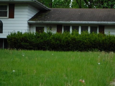2nd image of 1320 Springfield Rd