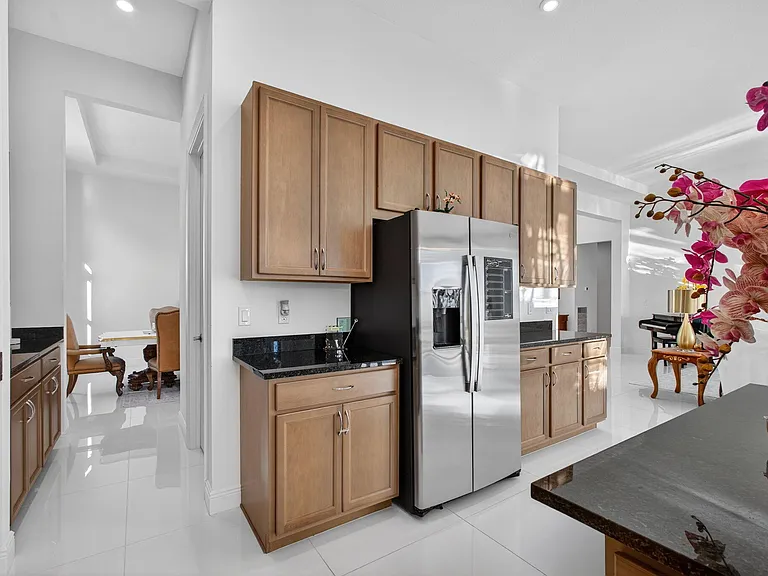 11460 SW Pietra Way — Photo 19