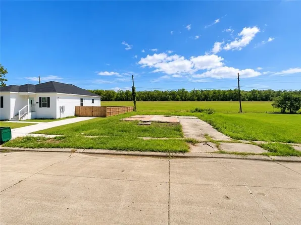 6557 Rue Louis Phillipe, Marrero, LA 70072