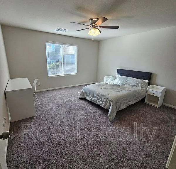 1171 Twincrest Ave #ROOM THREE — Photo 1