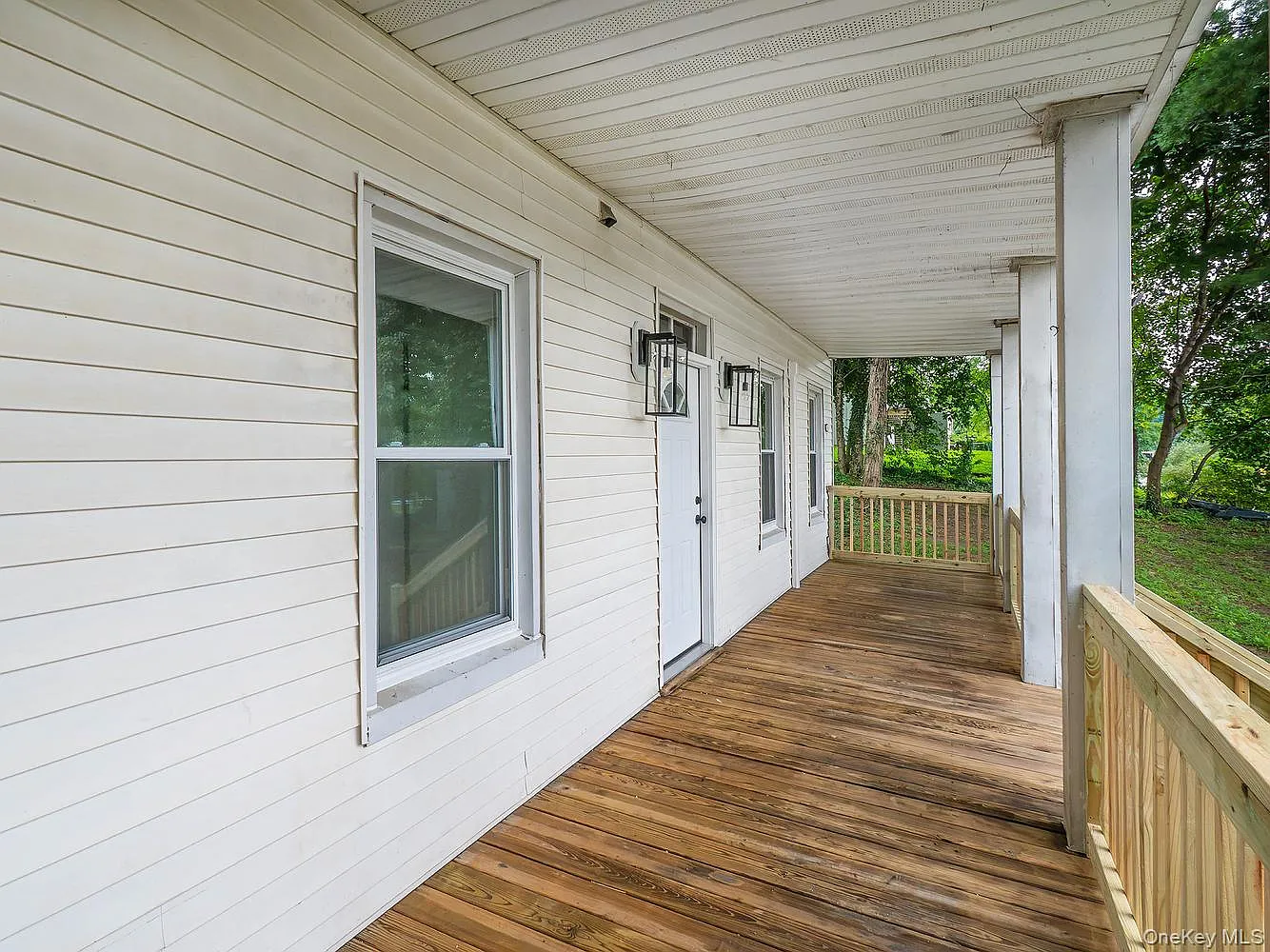 1 bed, 1.0 bath, 988 sqft, $3,450 — Photo 2