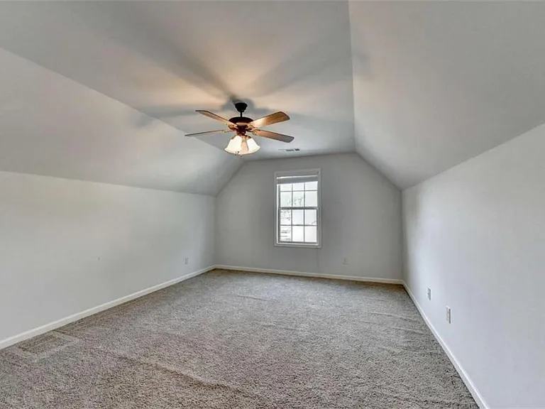 2130 Line Dr — Photo 22