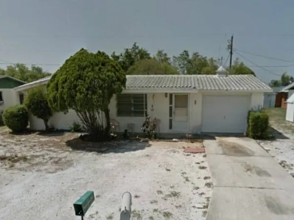 1529 Sentinel St, Holiday, FL 34690