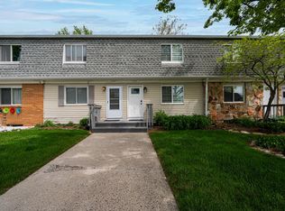 592 Willis Ln, Delaware, OH 43015