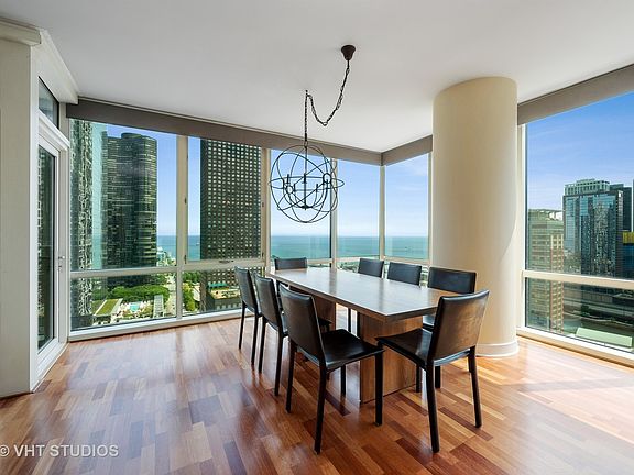 3rd image of 505 N McClurg Ct APT 2702