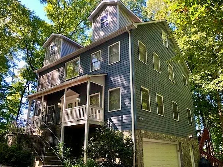 4916 Gold Crest Dr — Photo 1