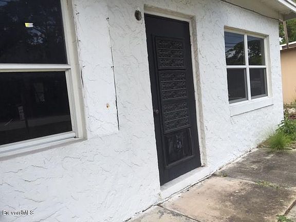 4th image of 2308 S Hopkins Ave
